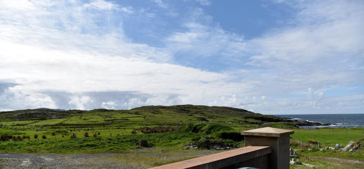 Sea View Apartment Downings Exterior foto
